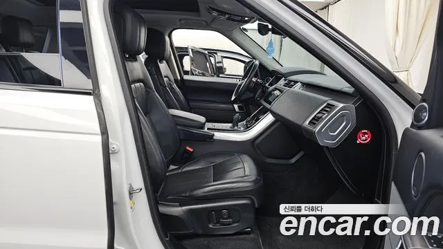 Land Rover Range Rover Sport 2018 — фото 11