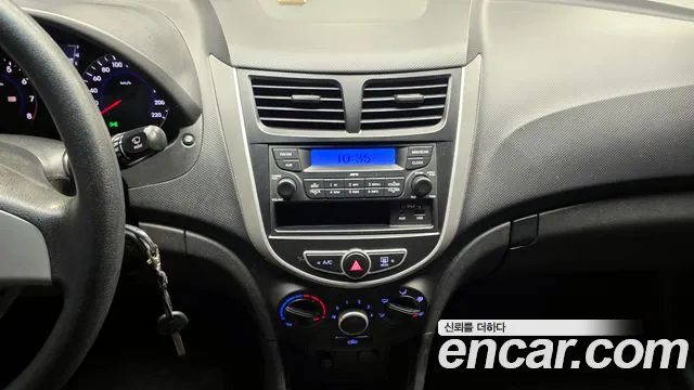Hyundai Accent 2014 — фото 14