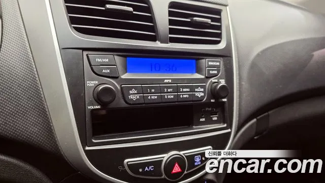 Hyundai Accent 2014 — фото 15