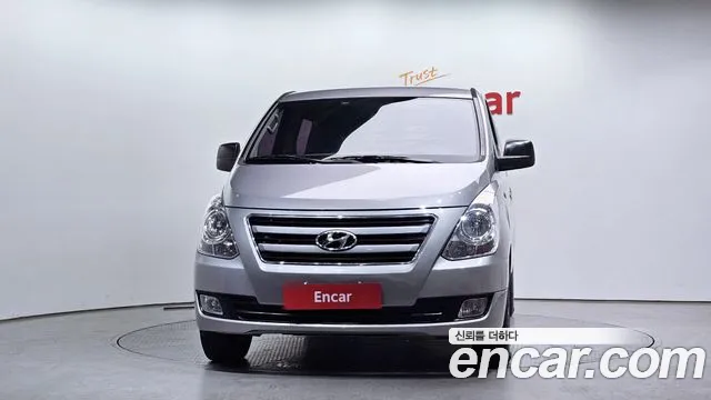 Hyundai Starex 2016 — фото 3