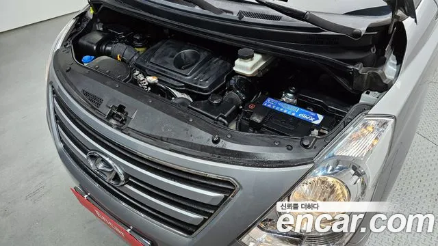 Hyundai Starex 2016 — фото 6