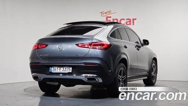 Mercedes-Benz GLE-Class 2021 — фото 2