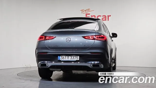 Mercedes-Benz GLE-Class 2021 — фото 4