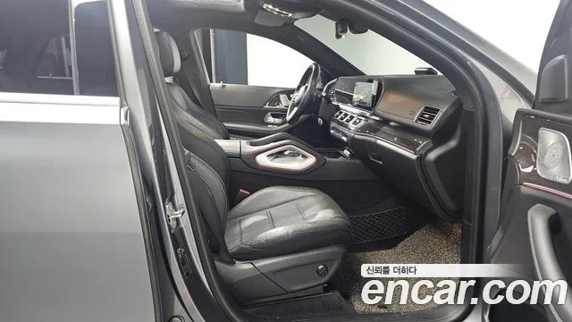 Mercedes-Benz GLE-Class 2021 — фото 11