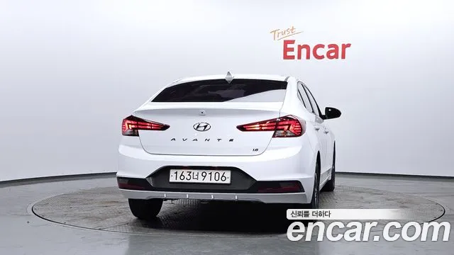 Hyundai AVANTE 2020 — фото 4