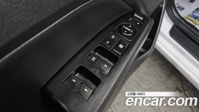 Hyundai AVANTE 2020 — фото 14