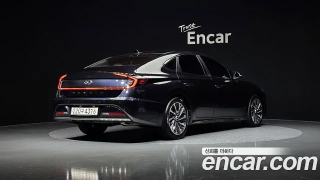 Hyundai Sonata 2021 — фото 2
