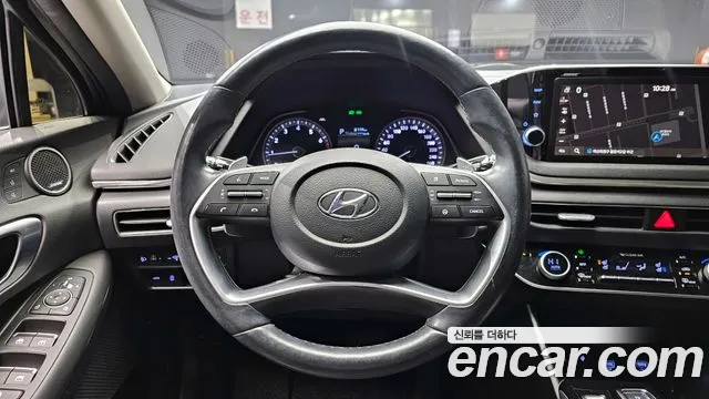 Hyundai Sonata 2021 — фото 13
