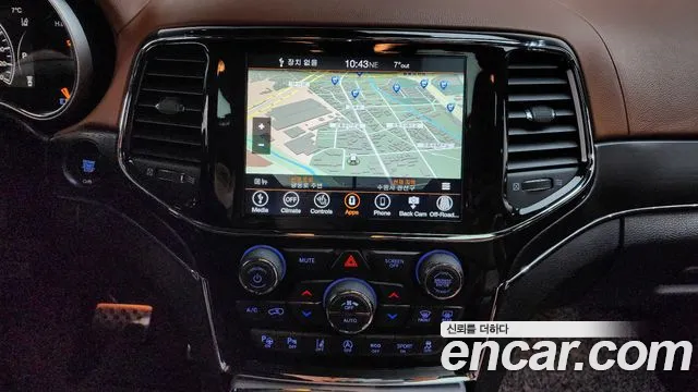 Jeep Cherokee 2021 — фото 15