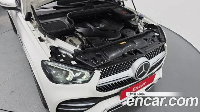 Mercedes-Benz GLE-Class 2023 — фото 6