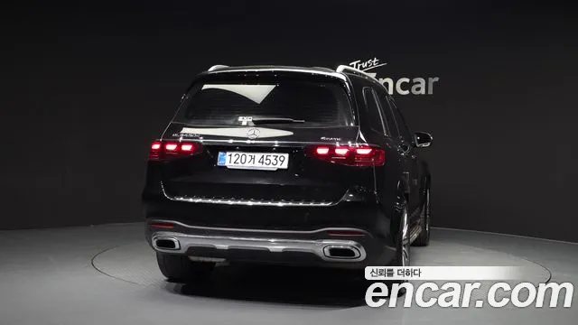 Mercedes-Benz GLS-Class 2025 — фото 4