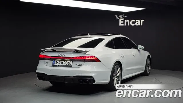 Audi A7 2021 — фото 2