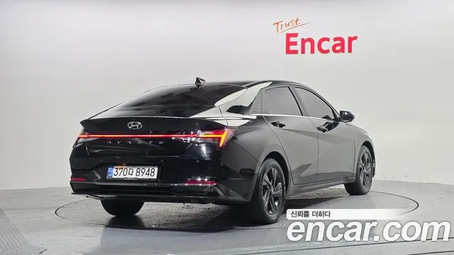 Hyundai AVANTE 2021 — фото 2