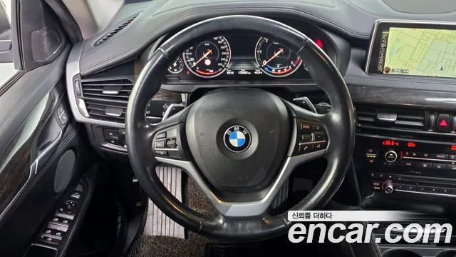 BMW X6 2016 — фото 13