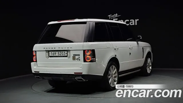 Land Rover Range Rover 2012 — фото 2