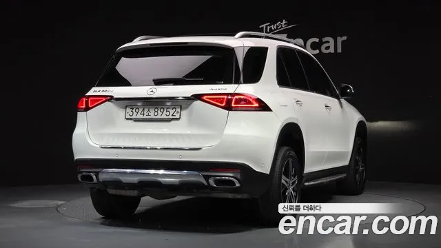 Mercedes-Benz GLE-Class 2020 — фото 2