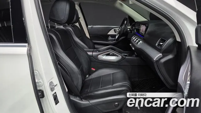 Mercedes-Benz GLE-Class 2020 — фото 10