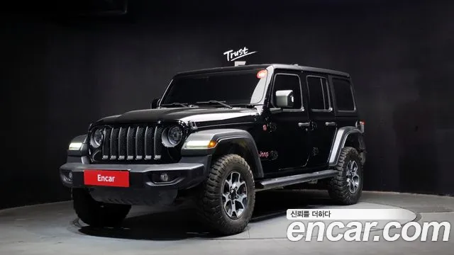 Jeep Wrangler 2023 — фото 1