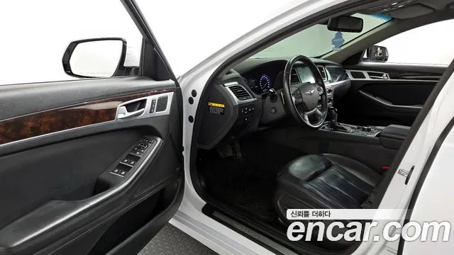 Hyundai Genesis 2016 — фото 10