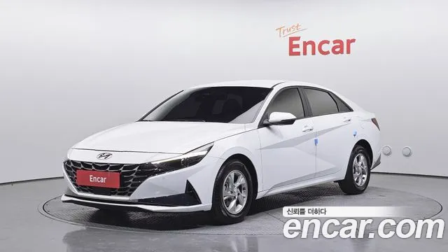 Hyundai AVANTE 2021 — фото 1