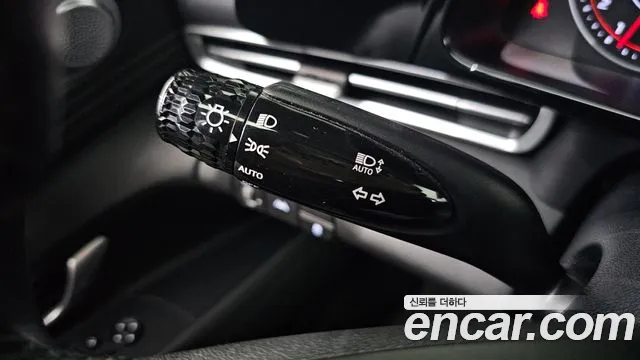 Hyundai AVANTE 2021 — фото 17