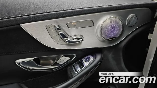 Mercedes-Benz C-Class 2017 — фото 16