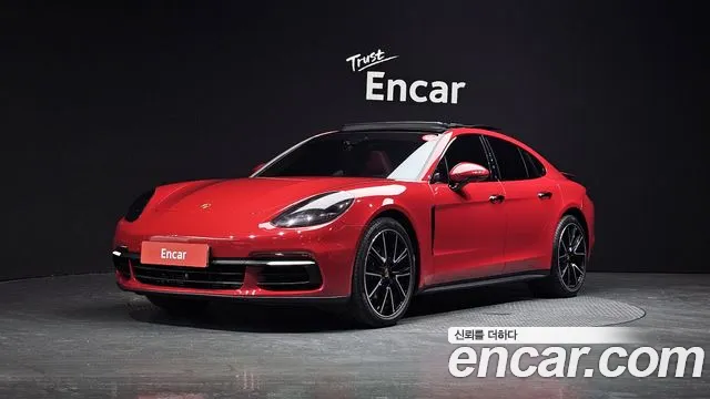 Porsche Panamera 2018 — фото 1