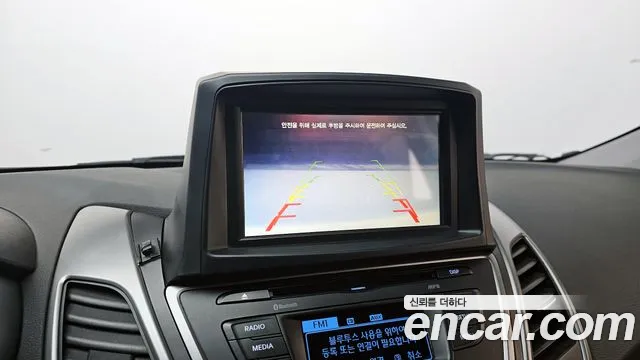Hyundai AVANTE 2014 — фото 16