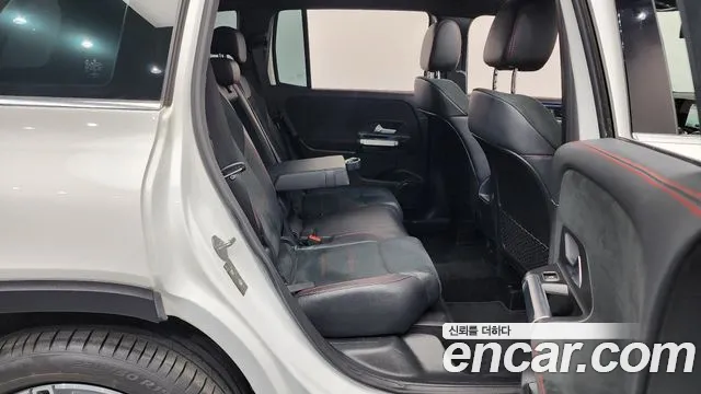 Mercedes-Benz GLB-Class 2021 — фото 12