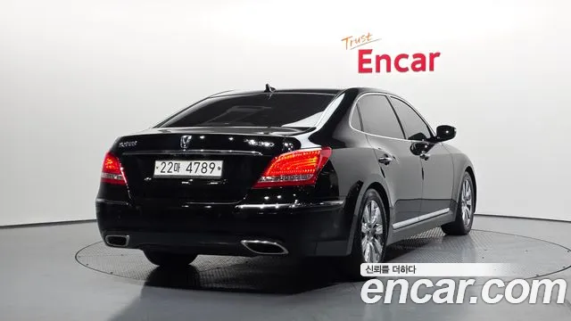 Hyundai Equus 2011 — фото 2