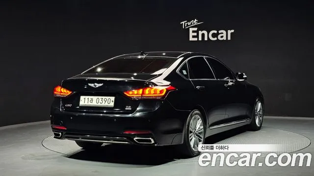 Genesis G80 2017 — фото 2