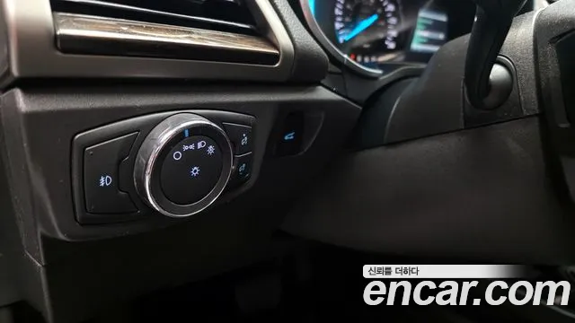 Ford Fusion 2014 — фото 17