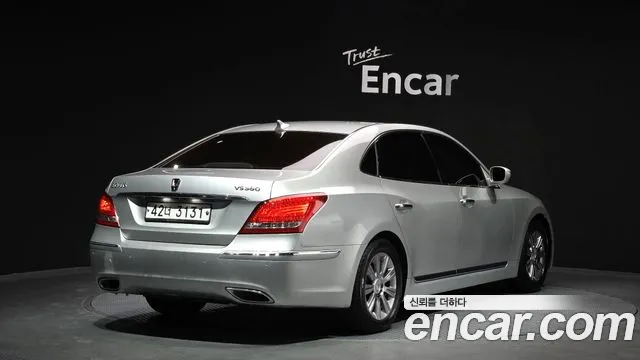 Hyundai Equus 2010 — фото 2