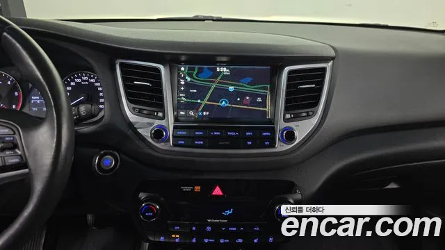 Hyundai Tucson 2018 — фото 15