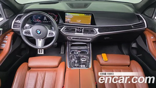 BMW X7 2021 — фото 7
