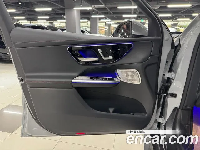 Mercedes-Benz GLC-Class 2026 — фото 15
