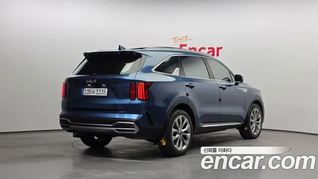 Kia Sorento 2023 — фото 2