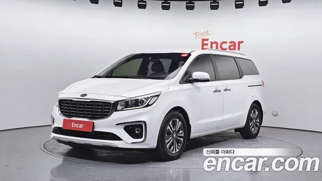 Kia Canival 2019 — фото 1