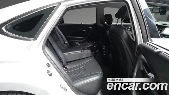 Hyundai Aslan 2015 — фото 12