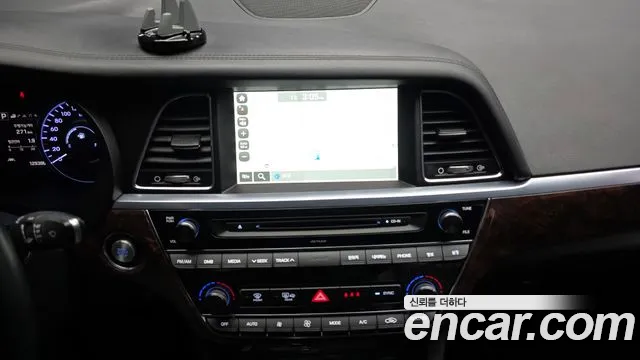 Hyundai Aslan 2015 — фото 14