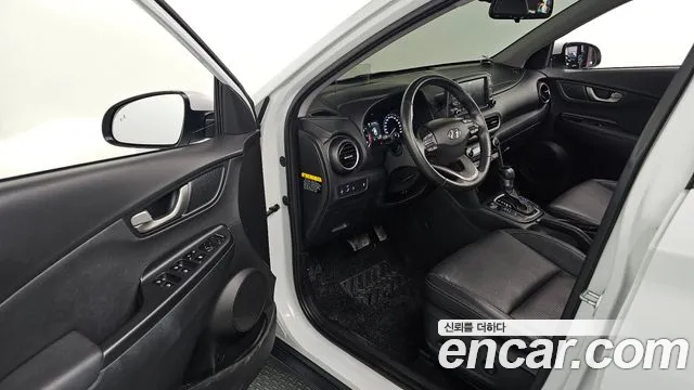 Hyundai Kona 2018 — фото 11