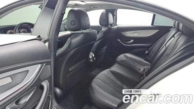 Mercedes-Benz CLS-Class 2019 — фото 12