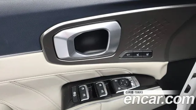 Kia Sorento 2021 — фото 18