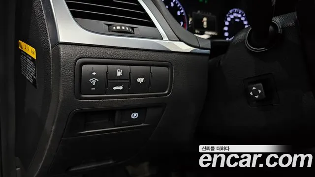 Hyundai Genesis 2016 — фото 15