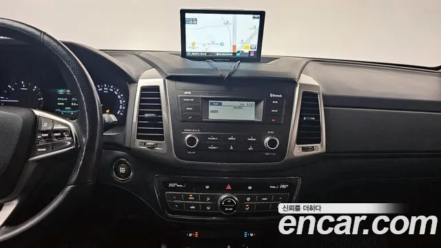 KG_Mobility_Ssangyong Rexton 2018 — фото 15