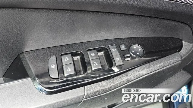 Kia Sportage 2022 — фото 17