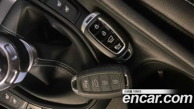 Hyundai Veloster 2019 — фото 19