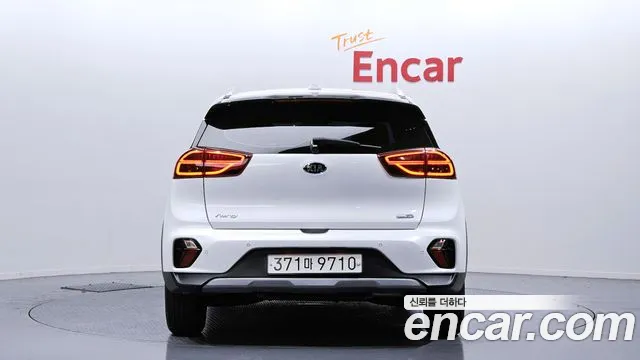 Kia Niro 2020 — фото 4