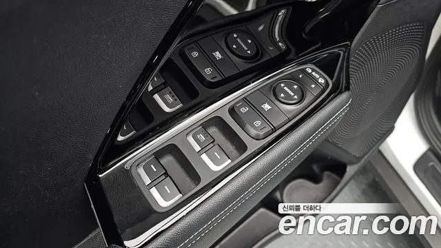 Kia Niro 2020 — фото 12