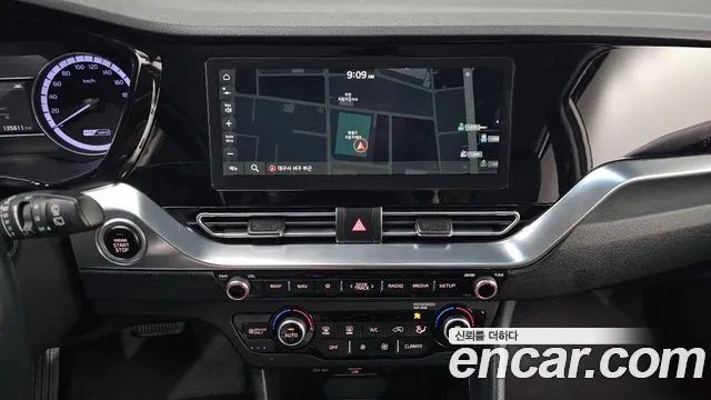 Kia Niro 2020 — фото 19